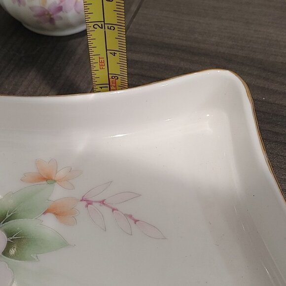 3 piece Porcelain Vanity Set (Tray, Vase, Perfume Automizer) - Picture 10 of 13